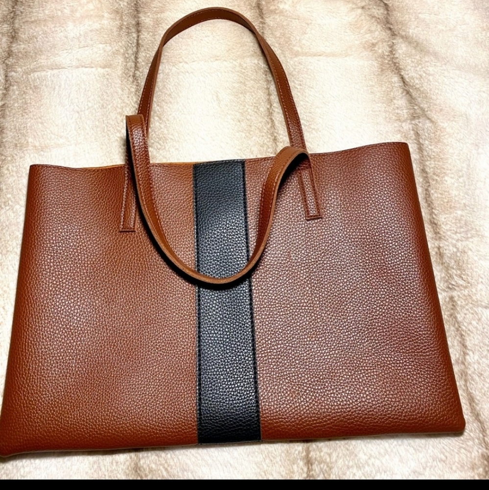 NWOT Vince Camuto purse dustbag